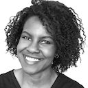 Cliente Iris Doe ofreciendo testimonio para Nanolimp